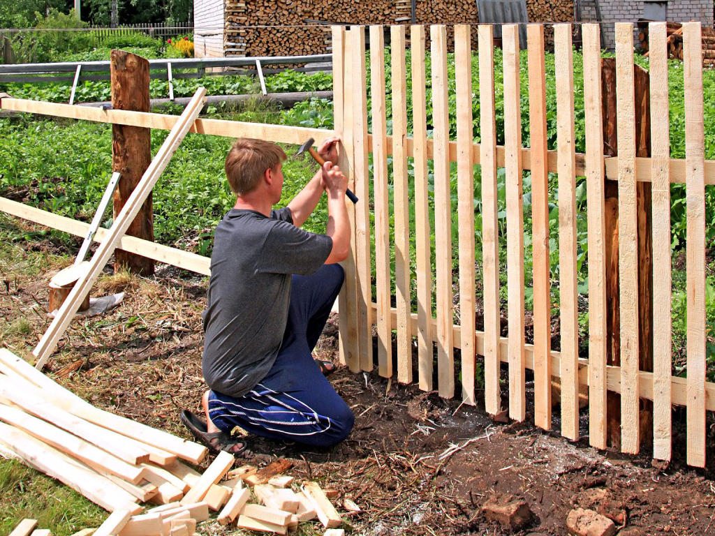 Fence Installation Services in Fresno CA